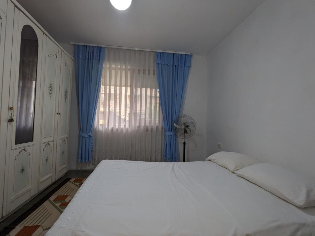 Communist Style Room Shkodër Eksteriør bilde